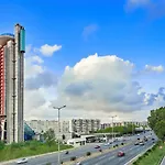 Hyatt Regency Barcelona Tower 5*