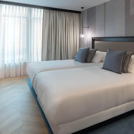 Hyatt Regency Barcelona Tower Szálloda
