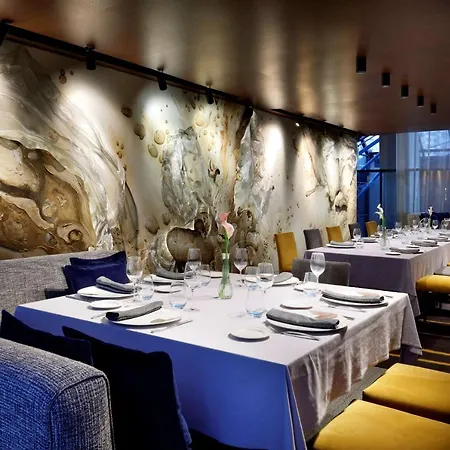 Hyatt Regency Barcelona Tower 5* L’Hospitalet de Llobregat