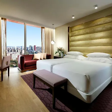 Hyatt Regency Barcelona Tower Szálloda