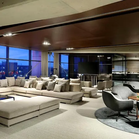 Hyatt Regency Barcelona Tower Szálloda 5*