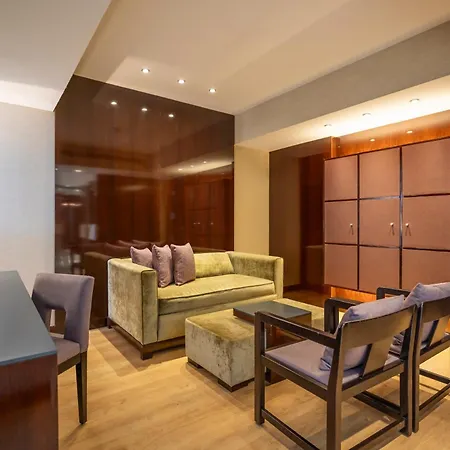 Hyatt Regency Barcelona Tower 5* L’Hospitalet de Llobregat