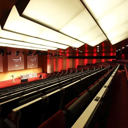 Hyatt Regency Barcelona Tower 5*