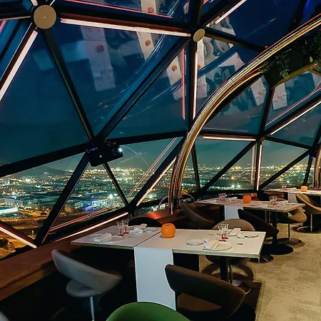 Hyatt Regency Barcelona Tower 5*